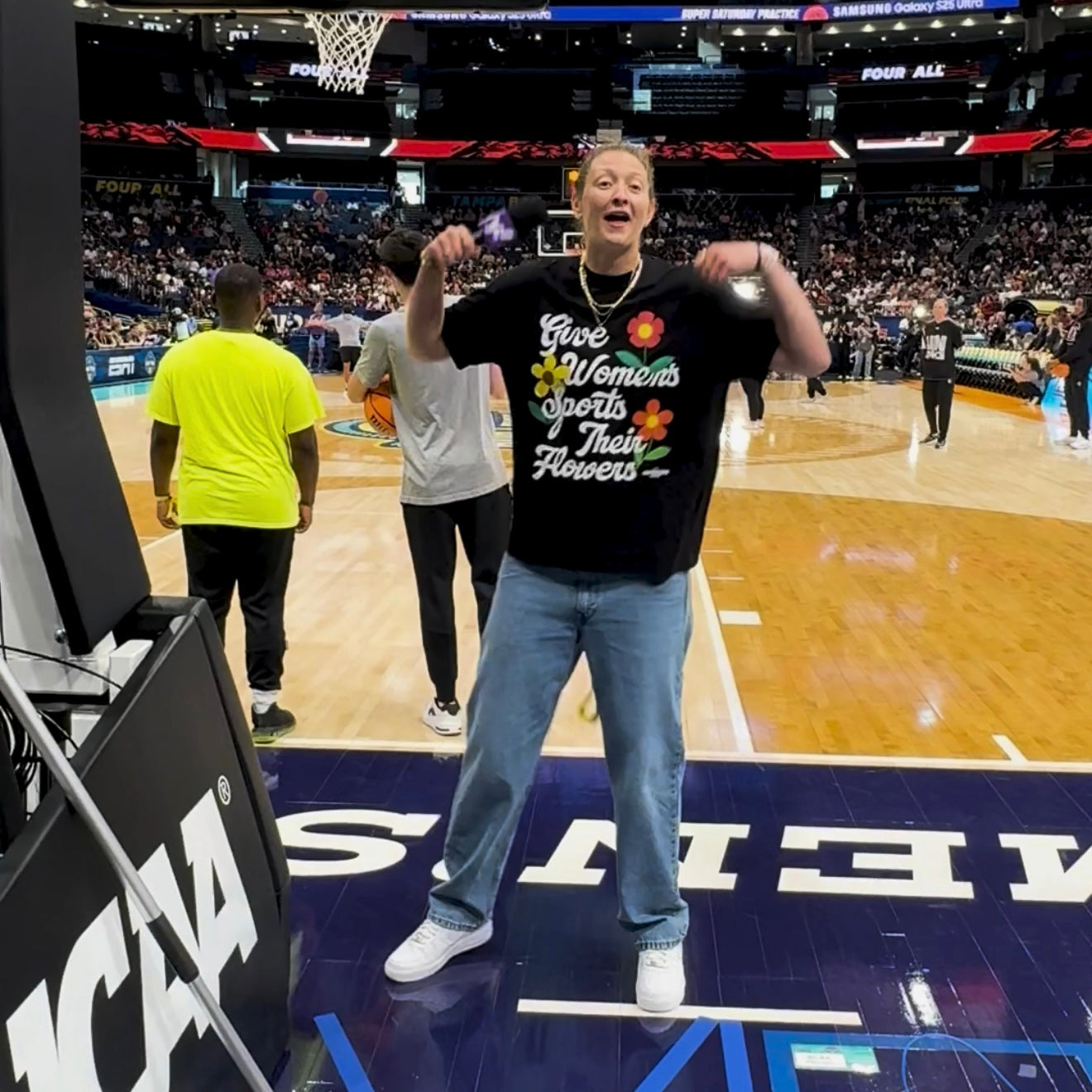 Give Women's Sports Their Flowers - Klever Shirtz